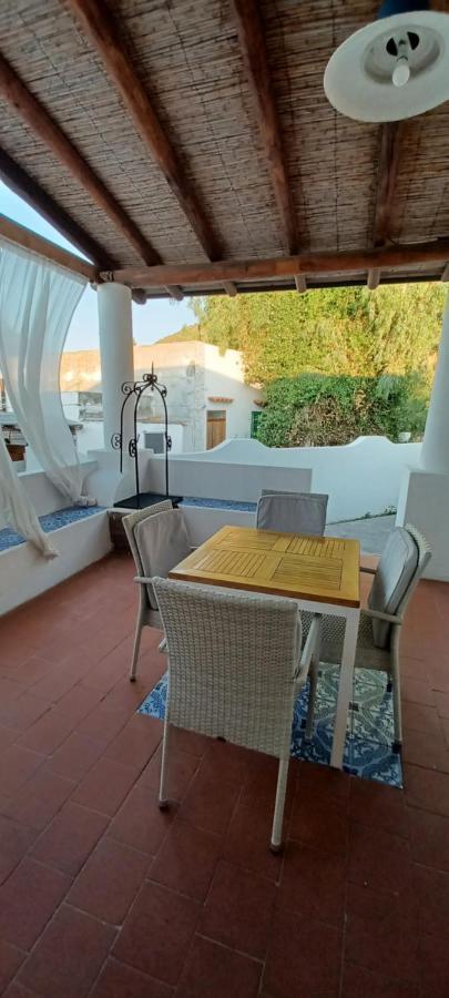 וולקאנו La Casa Al Mare Vulcano מראה חיצוני תמונה