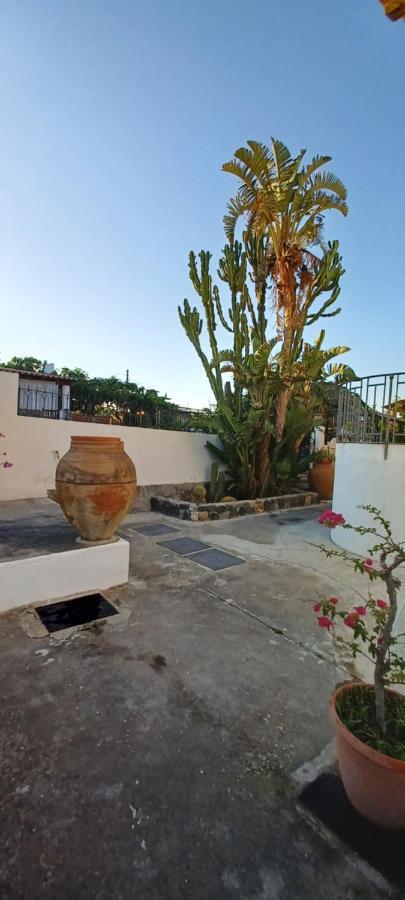 וולקאנו La Casa Al Mare Vulcano מראה חיצוני תמונה