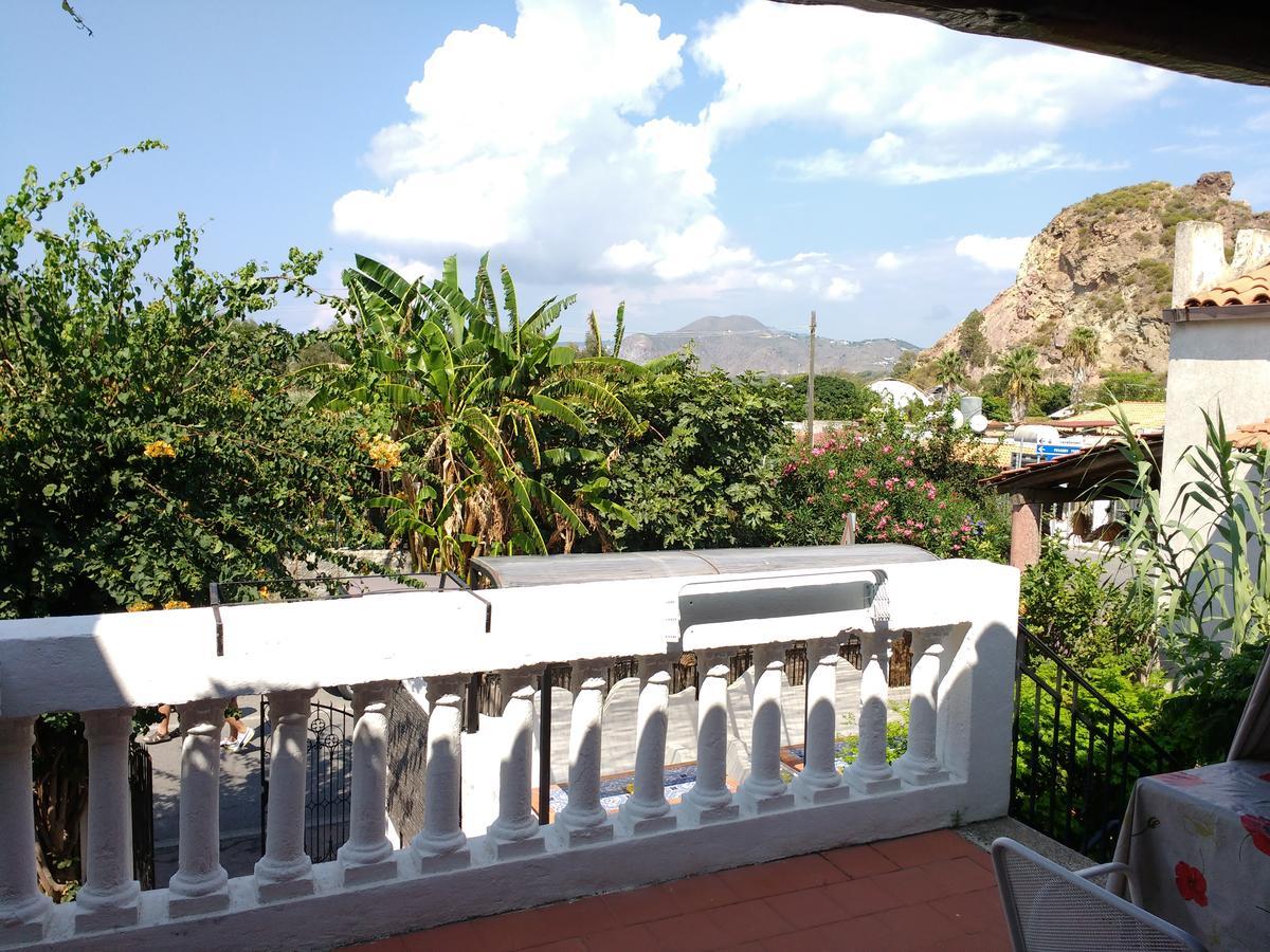 וולקאנו La Casa Al Mare Vulcano מראה חיצוני תמונה