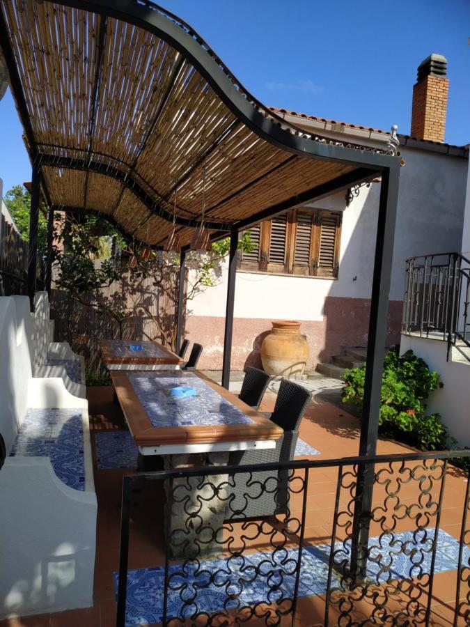 וולקאנו La Casa Al Mare Vulcano מראה חיצוני תמונה
